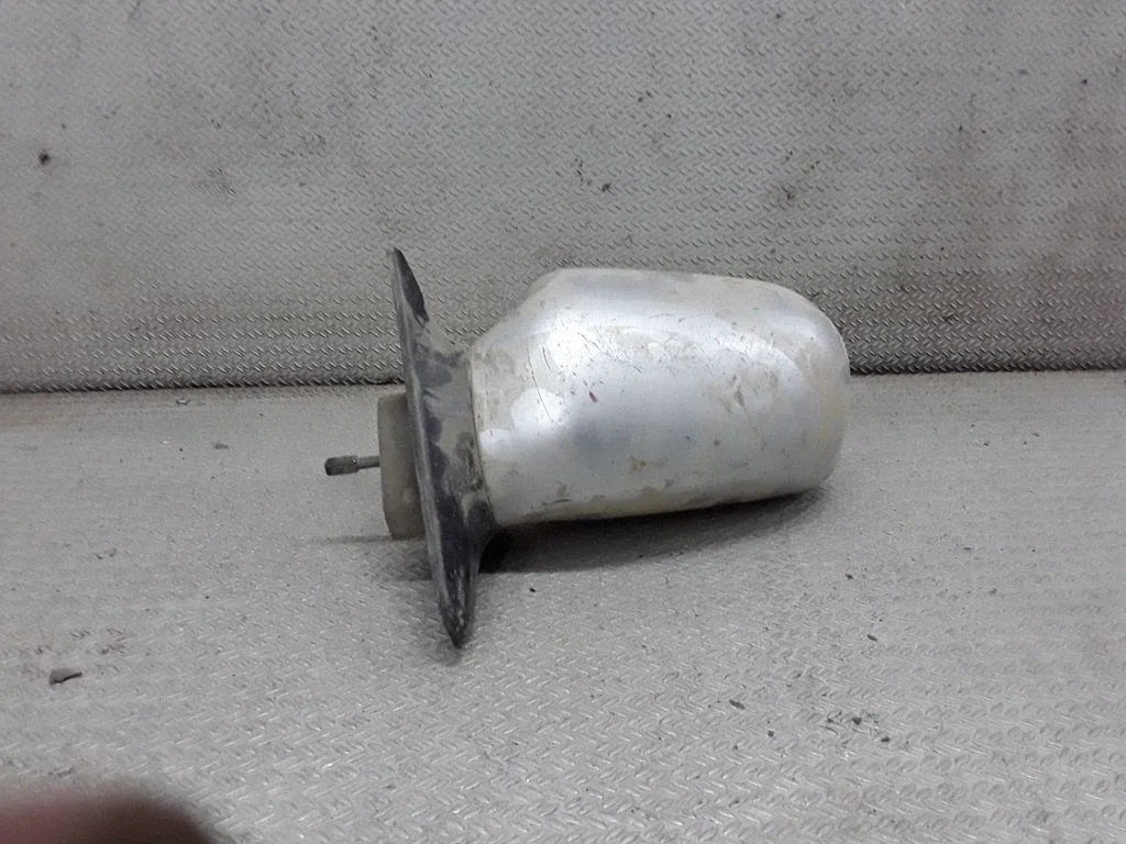 Manual wing mirror – Hyundai Lantra II (1995-2000)