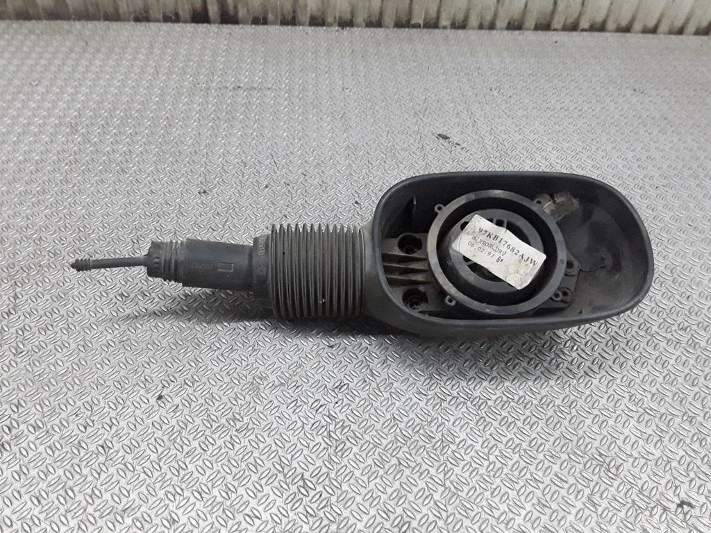 Mehaaniline välispeegel E9010113
