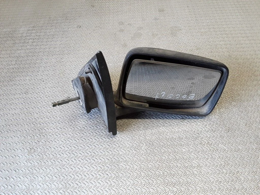 Mehaaniline välispeegel – Ford Escort (1990-1995)