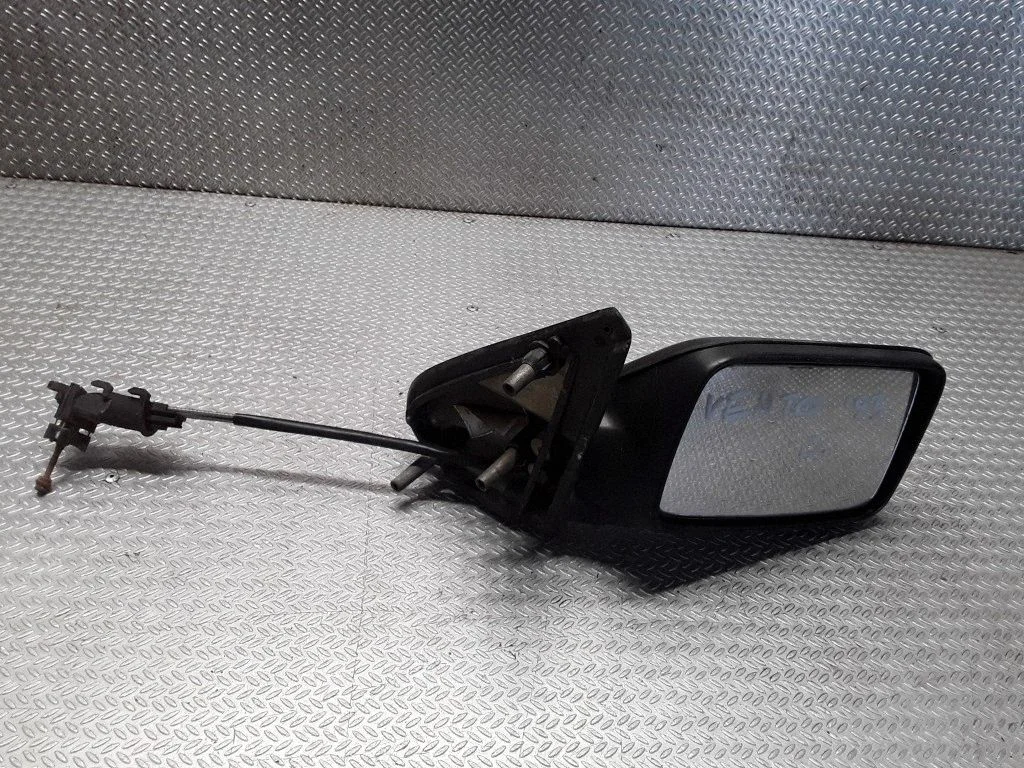 Manual wing mirror – Volkswagen Vento (1992-1998)