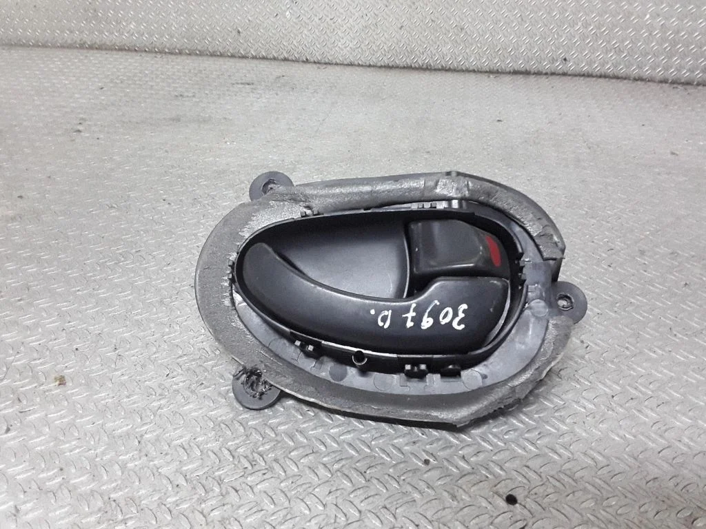 Front door interior handle – Peugeot 406 (1996-1999)
