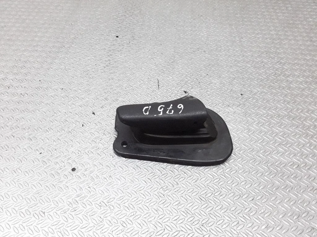 Klamka wewnętrzna drzwi przednich – Opel Corsa B (1993-2000)