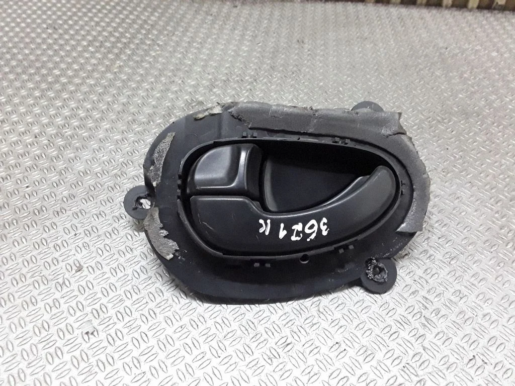 Front door interior handle – Peugeot 406 (1999-2006)