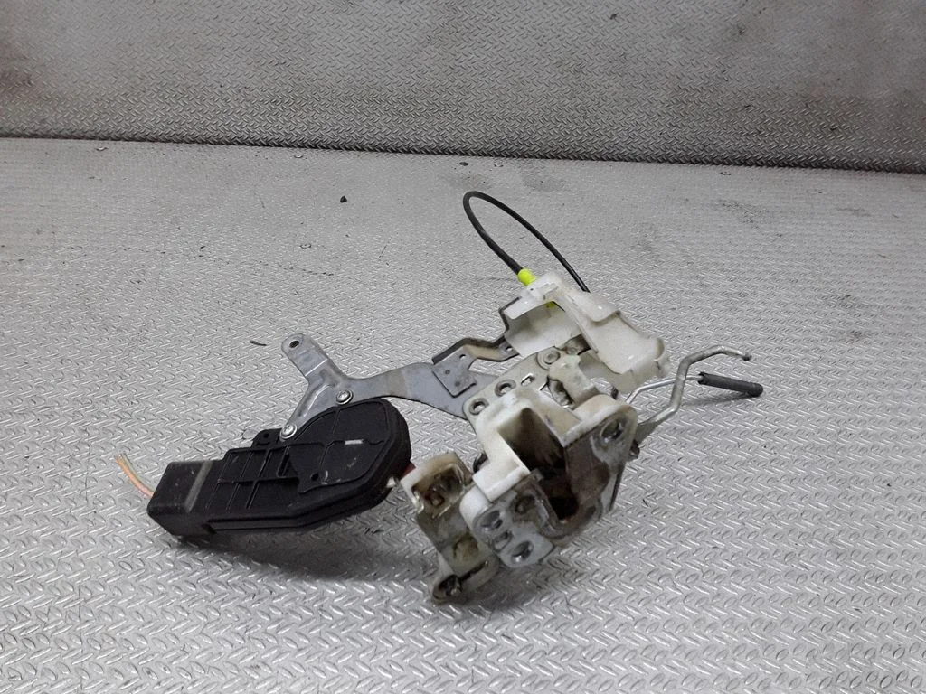 Front door lock – Peugeot 107 (2005-2014), right