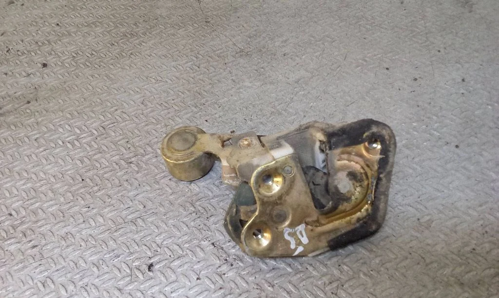 Sliding door lock – Hyundai H-1, Starex, Satellite (1997-2008)