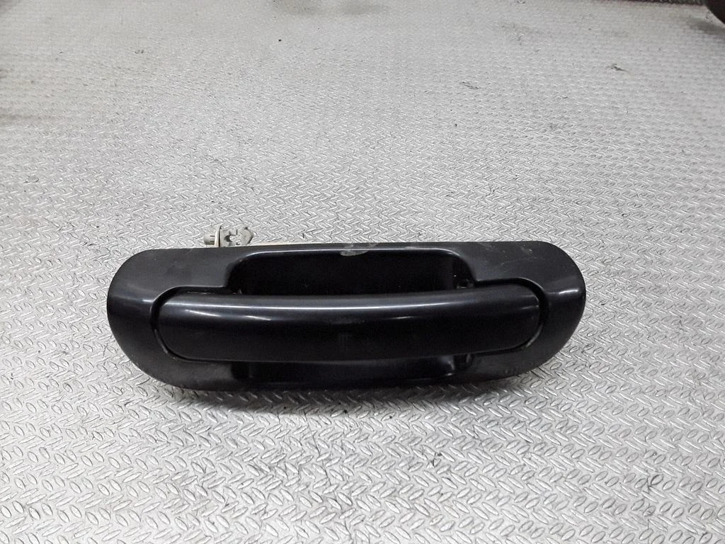 Loading door exterior handle – Jeep Grand Cherokee (WJ) (1999-2004)
