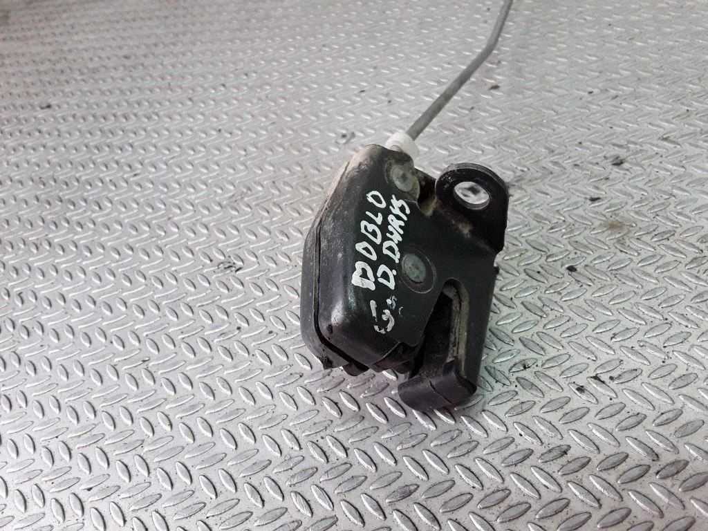 Loading door lock – Fiat Doblo (2000-2009)