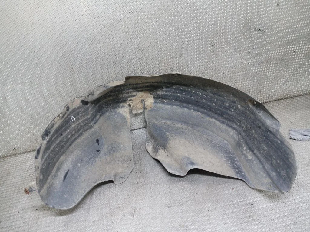 Aizmugurējais dubļusargs (arkas ieliktnis) – Nissan Note (E11) (2006-2014)