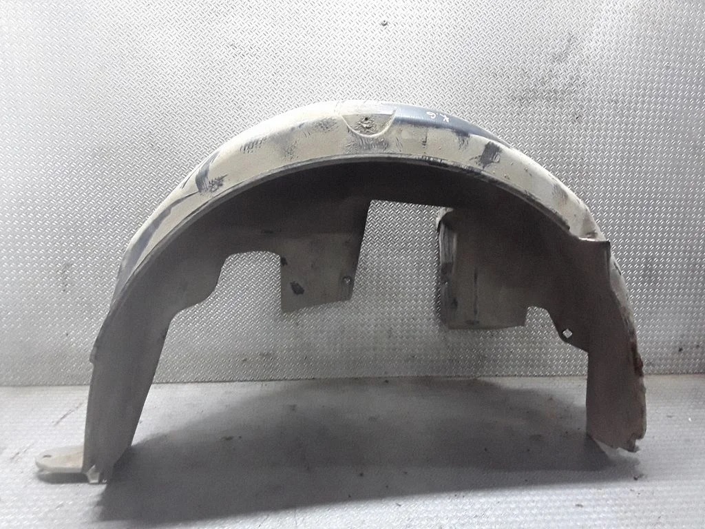 Tagumine poritiivakate – Honda Accord (2003-2007)