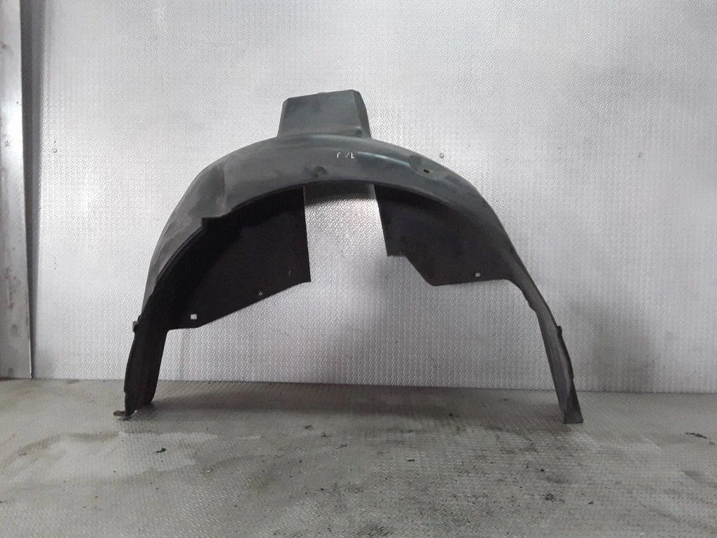 Tagumine poritiivakate – Honda Accord (2003-2007)