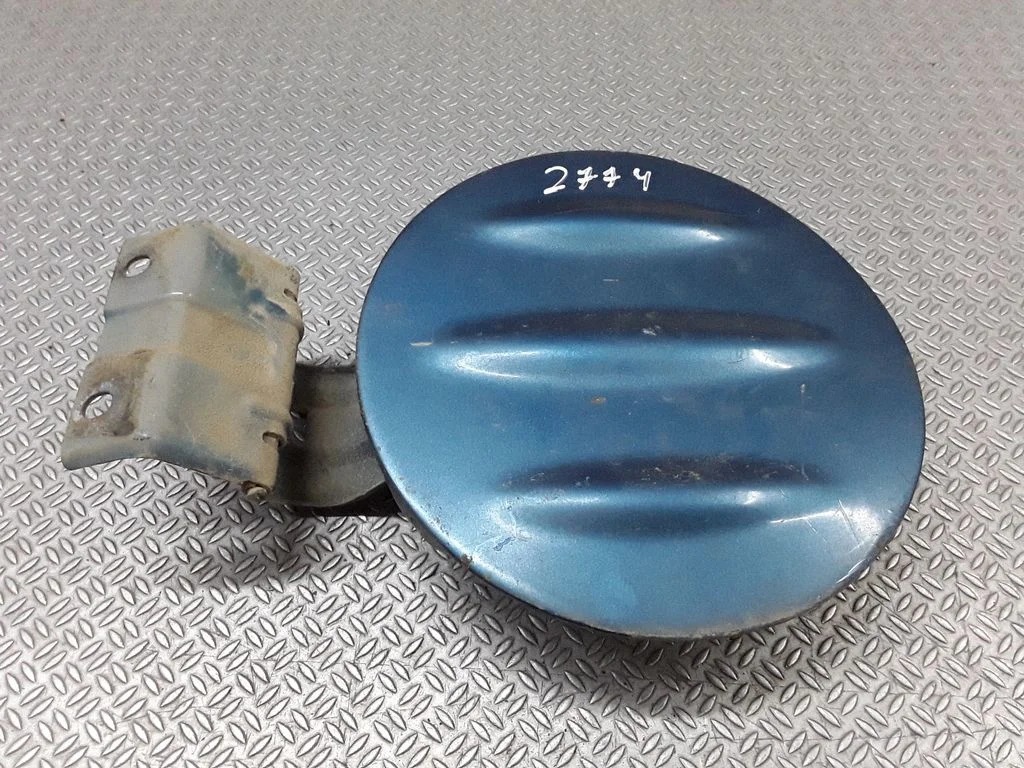 Fuel tank cap – Mitsubishi L200 (2006-2014)