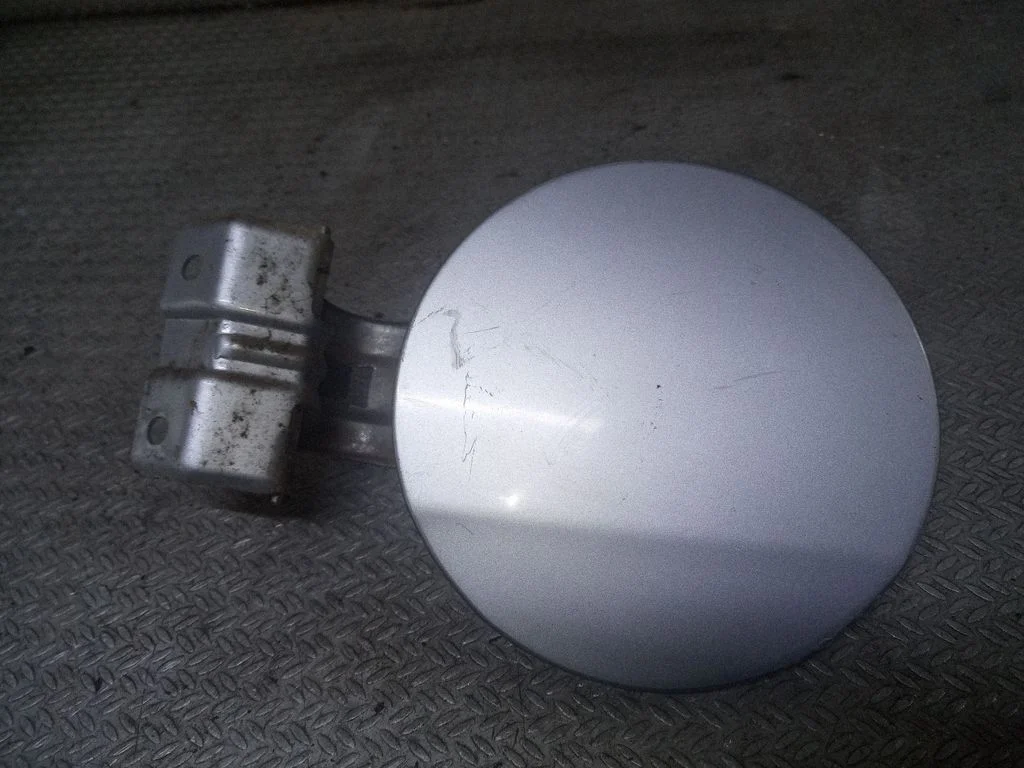 Fuel tank cap – Mitsubishi Lancer Evolution X (2008-2014)