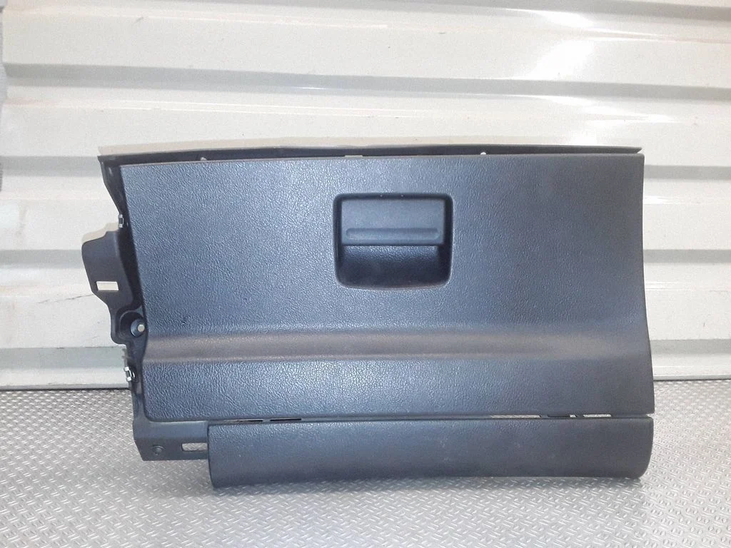 Glove box – Ford S-MAX (2006-2015)