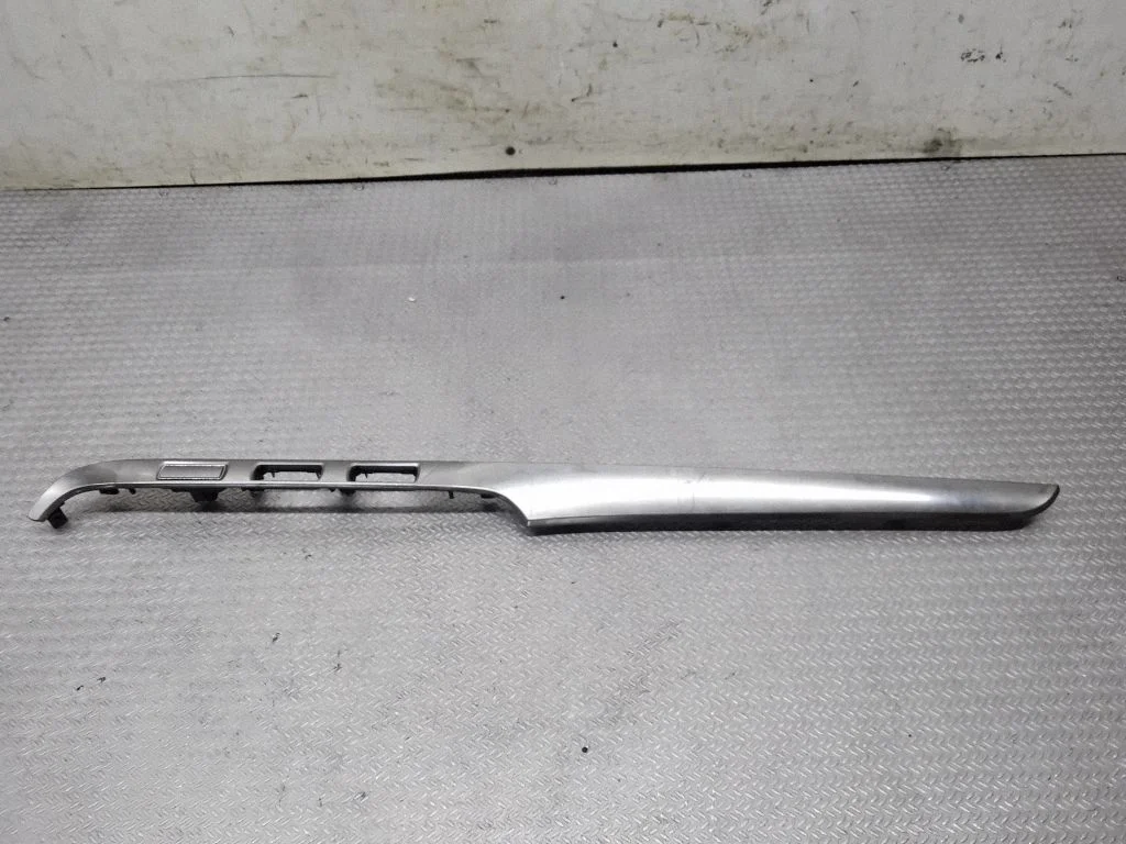 Dashboard glove box trim – Ford S-MAX (2006-2015)