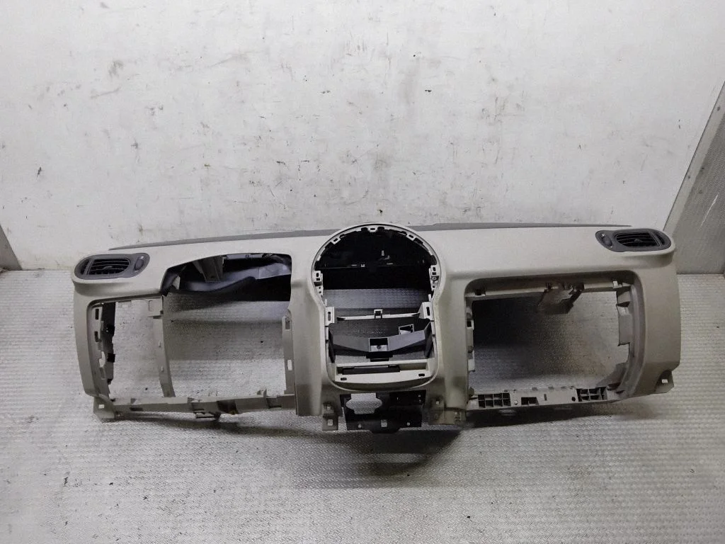 Dashboard – Renault Modus (2004-2007)