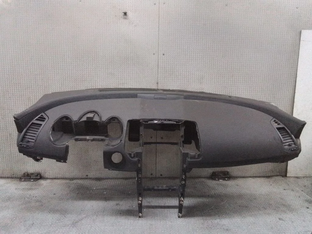 Dashboard 278008J000