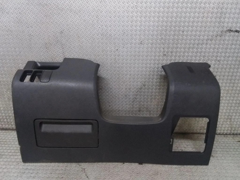 Dashboard lower bottom trim panel – Honda CR-V (2002-2006)