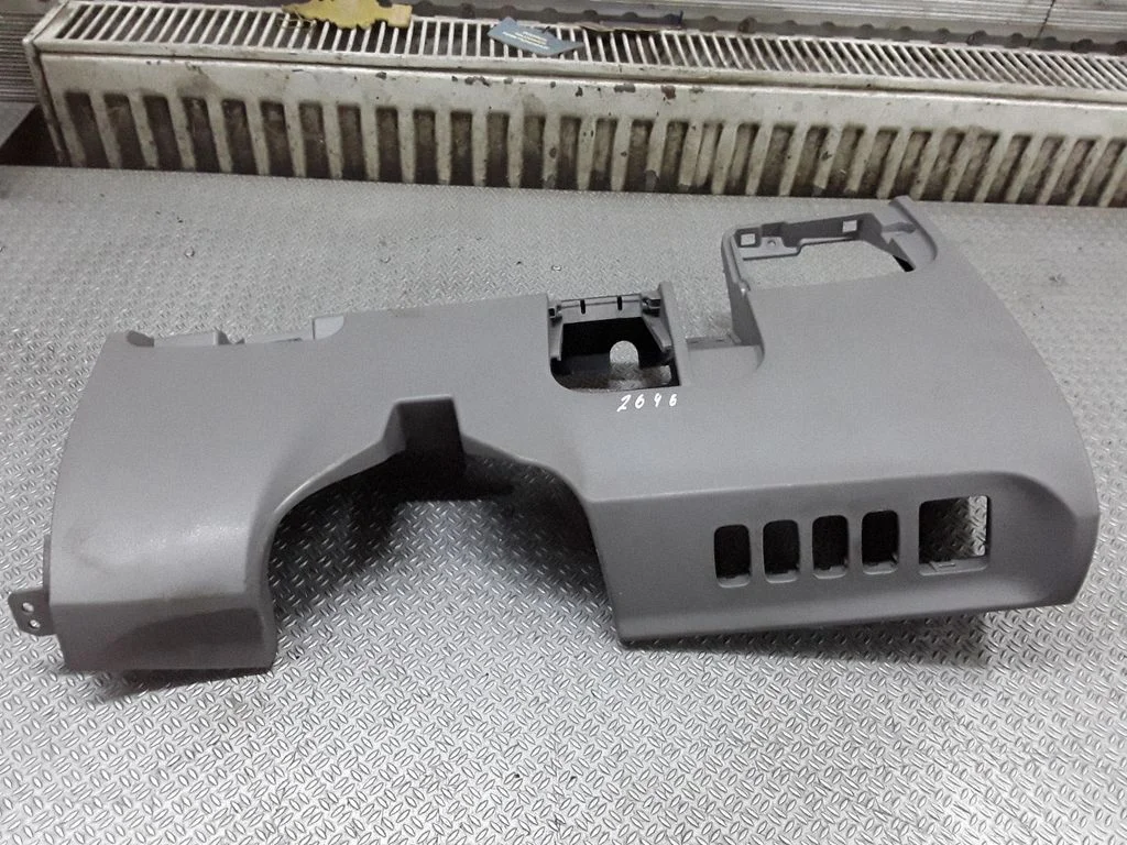 Armatuurlaua alumine viimistluspaneel – Mitsubishi Grandis (2003-2011)