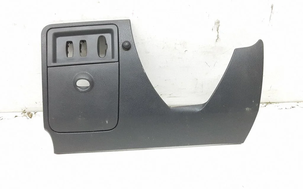 Dashboard lower bottom trim panel – Renault Grand Modus (2008-2012)