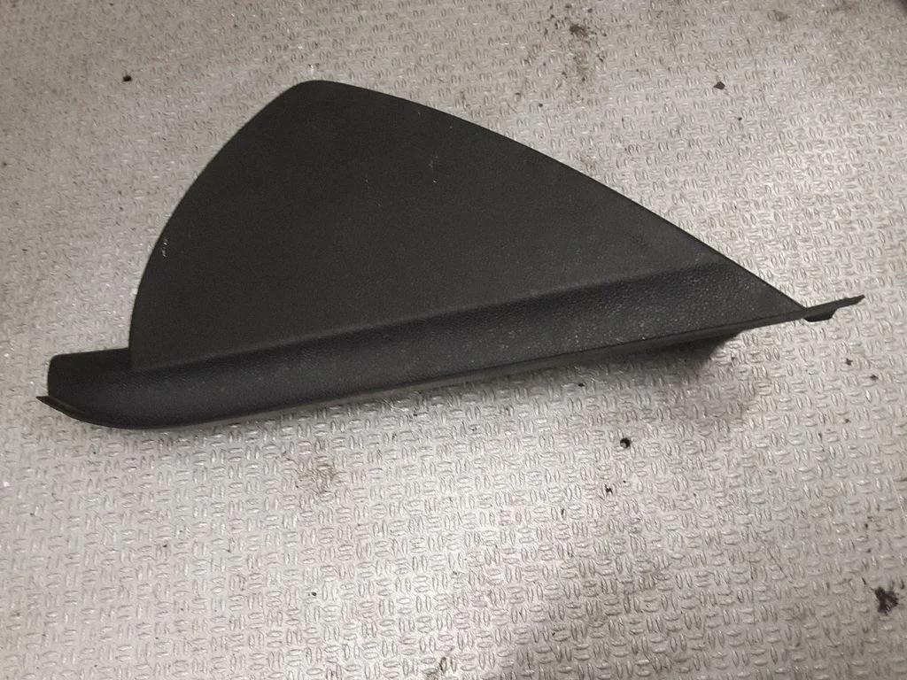 Dashboard side end trim – Opel Insignia A (2008-2017)