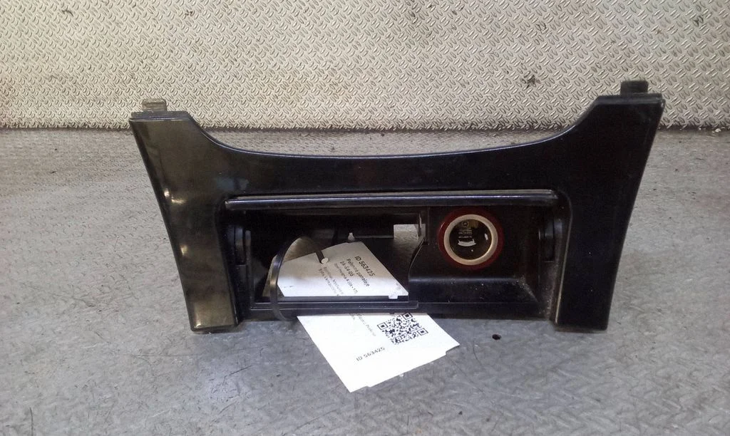 Car ashtray – Opel Insignia A (2008-2017)