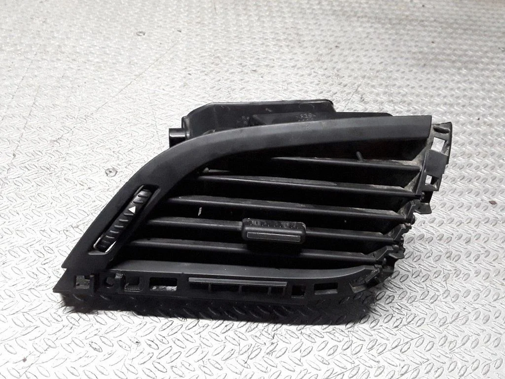Sānu gaisa restītes – Peugeot 207 CC (2007-2014)