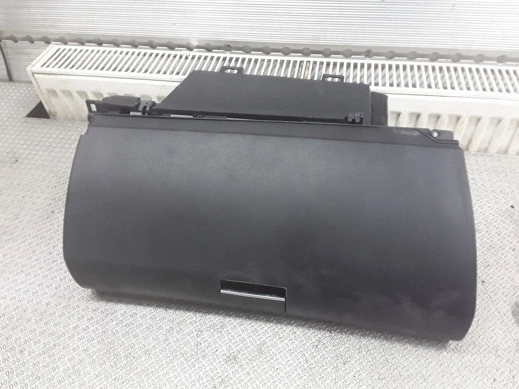 Glove box set – Mercedes-Benz A-Class W169 (2004-2012)