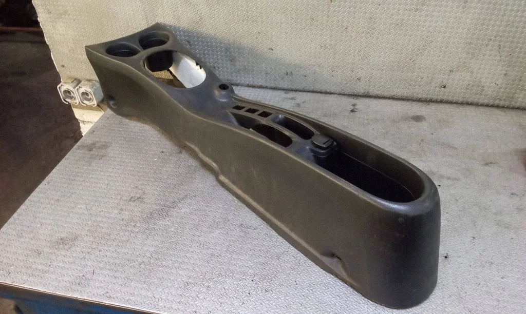 Keskkonsool – Nissan Note (E12) (2014-2016)