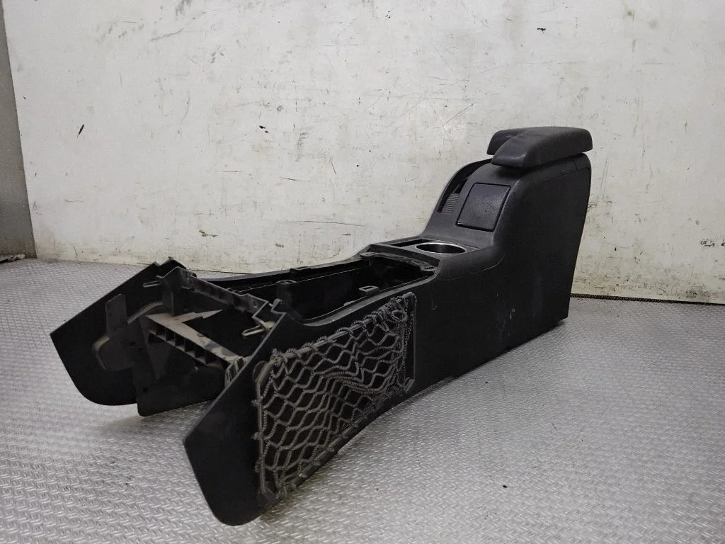Center console – Mercedes-Benz B-Class W245 (2005-2011)