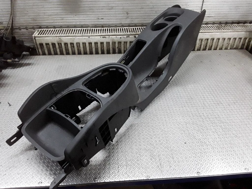 Center console – Seat Leon (1P) (2005-2012)