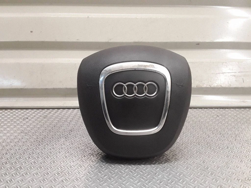Steering wheel airbag – Audi Q7 4L (2005-2015)