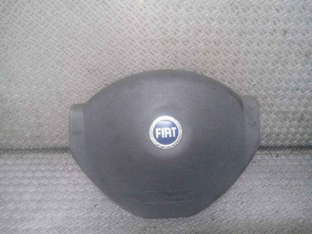 Poduszka powietrzna kierownicy 735411159