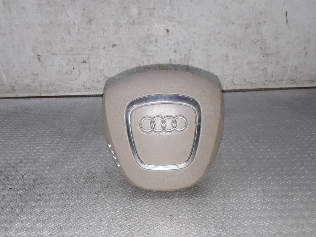Steering wheel airbag – Audi A6 Allroad C6 (2006-2011)