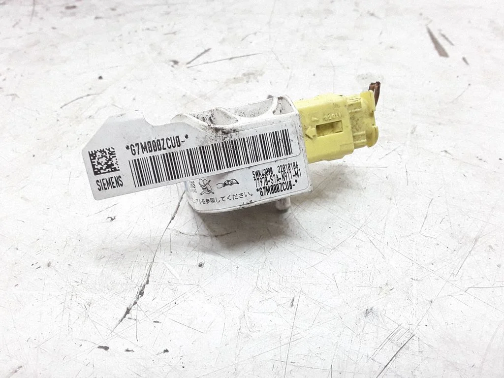 Drošības spilvenu trieciena sensors 5WK43090