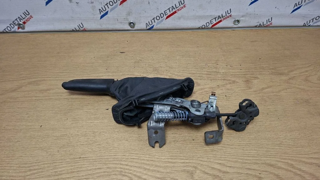 Handbrake/parking brake lever assembly – BMW 5 Series E60 E61 (2004-2010)