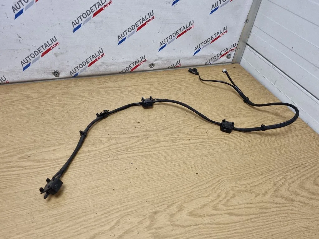 Windshield washer spray nozzle 7213281