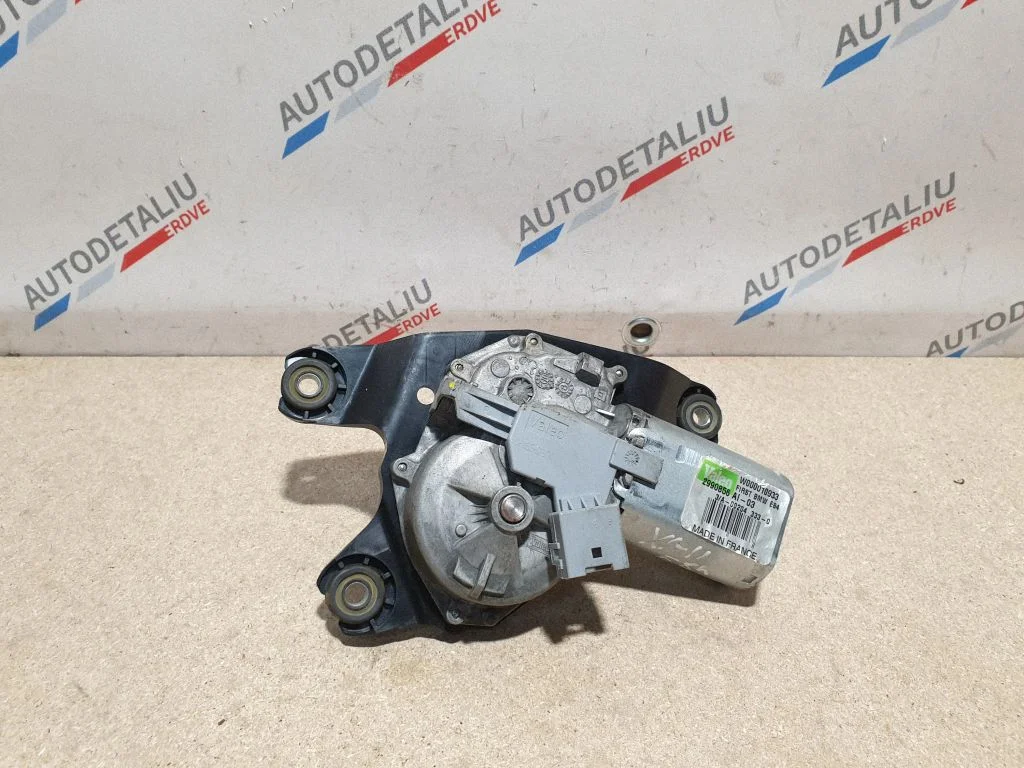 Rear window wiper motor 2990856