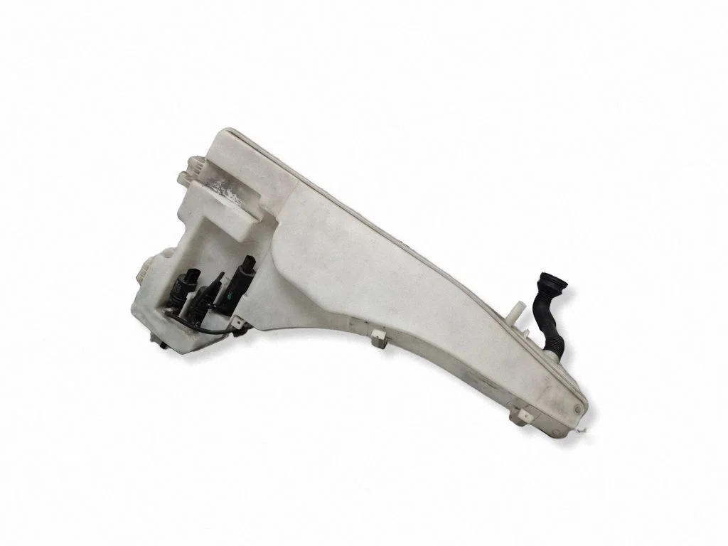 Windshield washer fluid reservoir/tank – BMW X6 E71 (2008-2014)