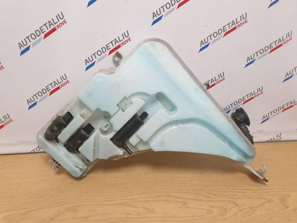 Zbiorniczek spryskiwacza 7241675