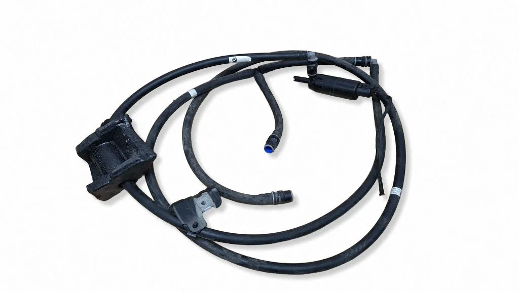 Headlight washer hose/pipe – BMW 6 Series F06 Gran coupe (2012-2018)