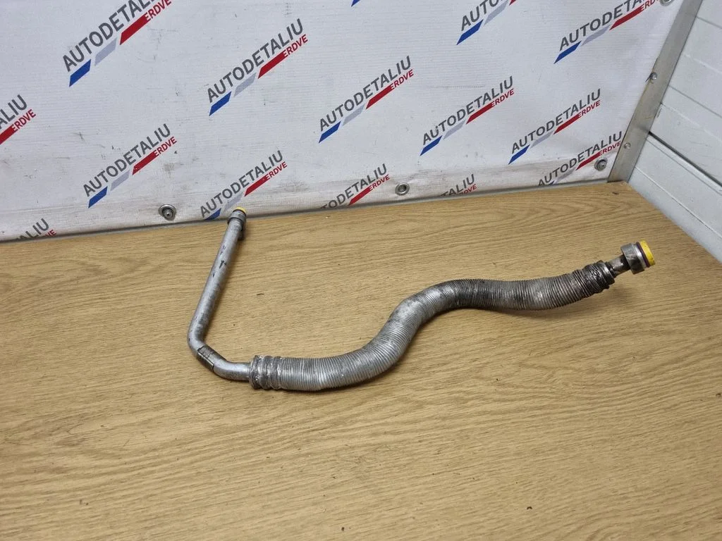 Air conditioning (A/C) pipe/hose 6988881