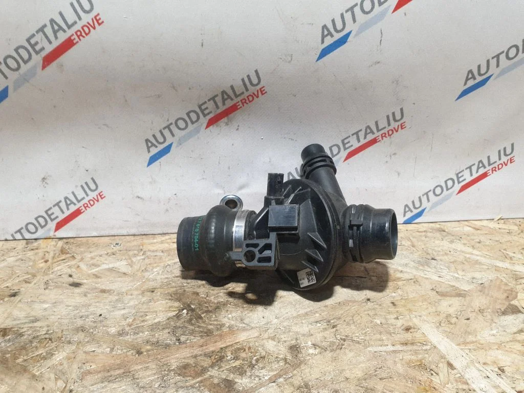 Thermostat/thermostat housing – BMW 7 Series F01 F02 F03 F04 (2008-2016)