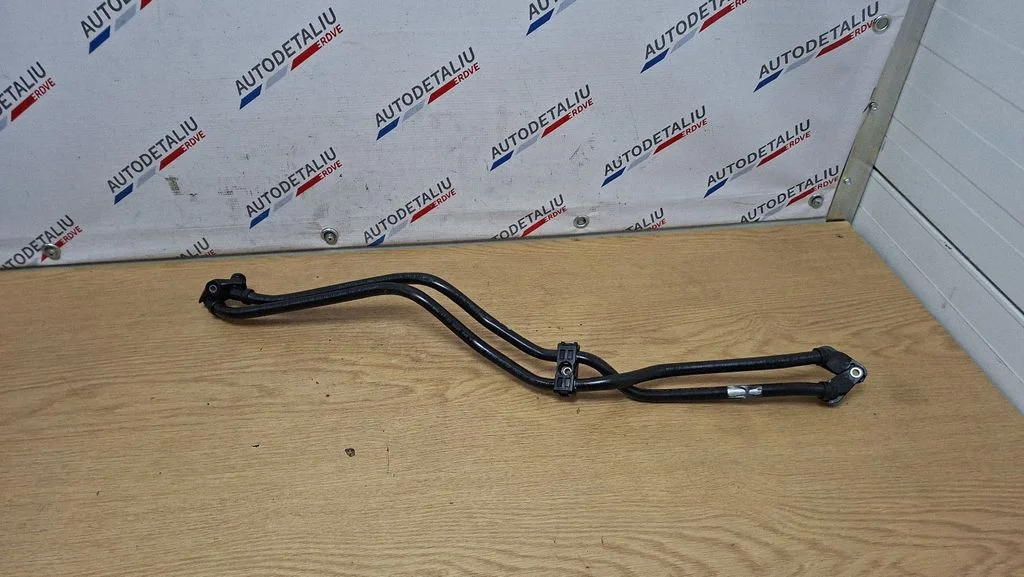 Gearbox oil cooler pipe/hose 8509994