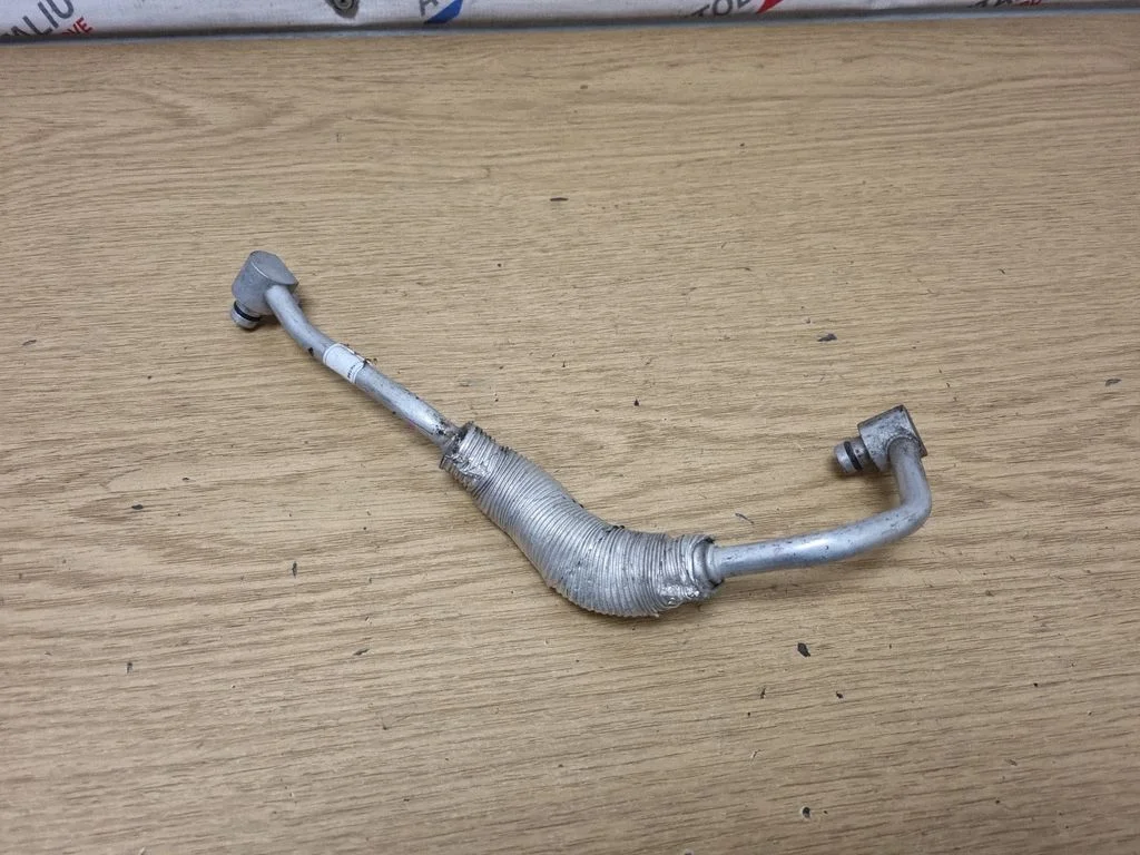 Turbo turbocharger oiling pipe/hose 8629971