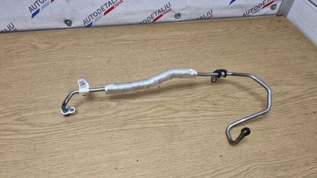 Turbo turbocharger oiling pipe/hose 8513616