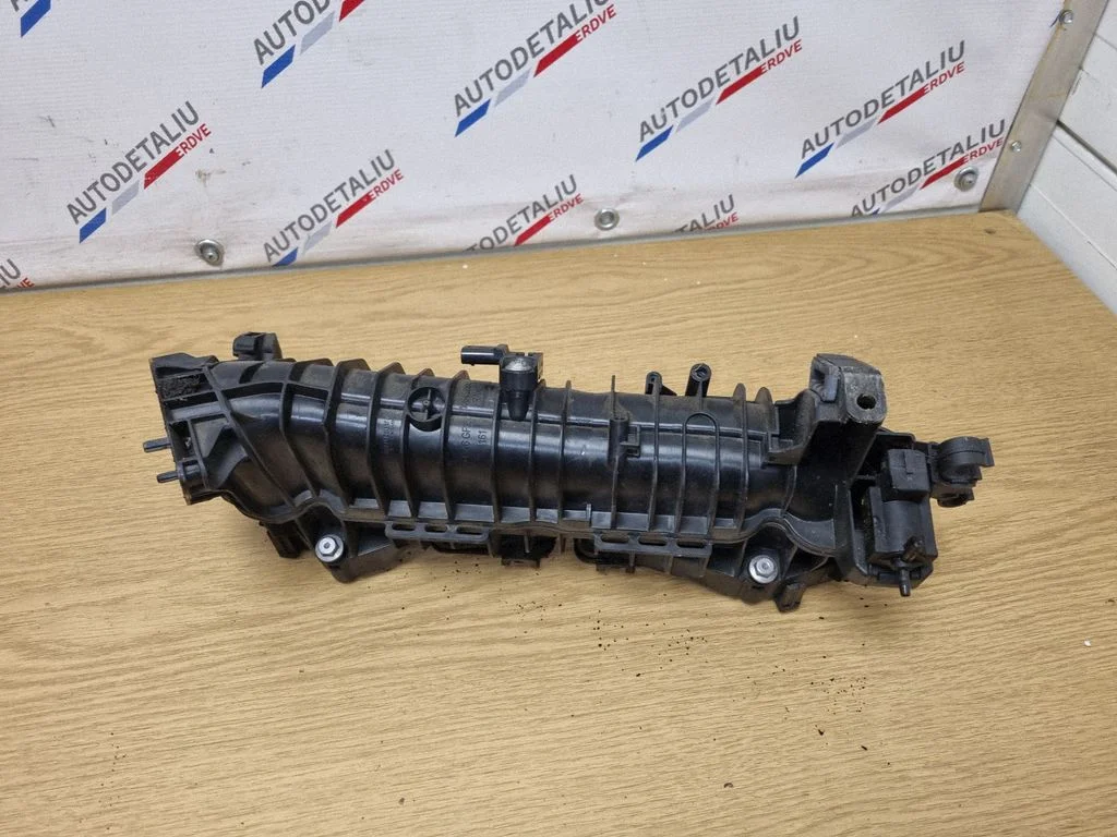 Intake manifold – BMW 1 Series F20 F21 (2011-2019)