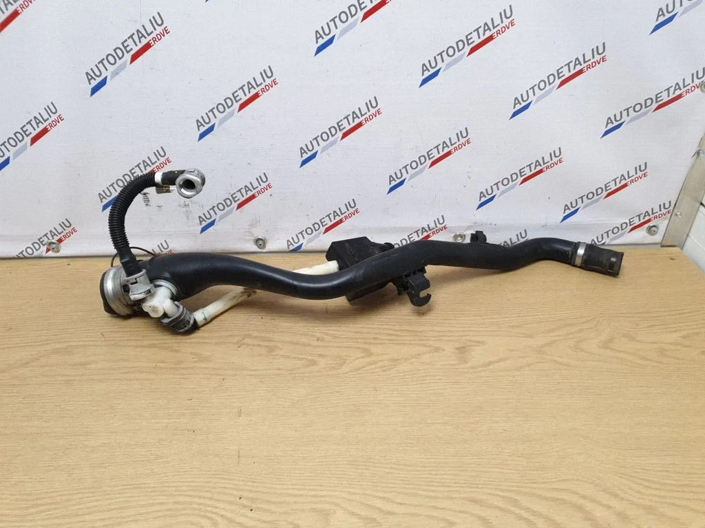 Kütusepaagi täitetoru – BMW 2-seeria F45 (2014-2021)