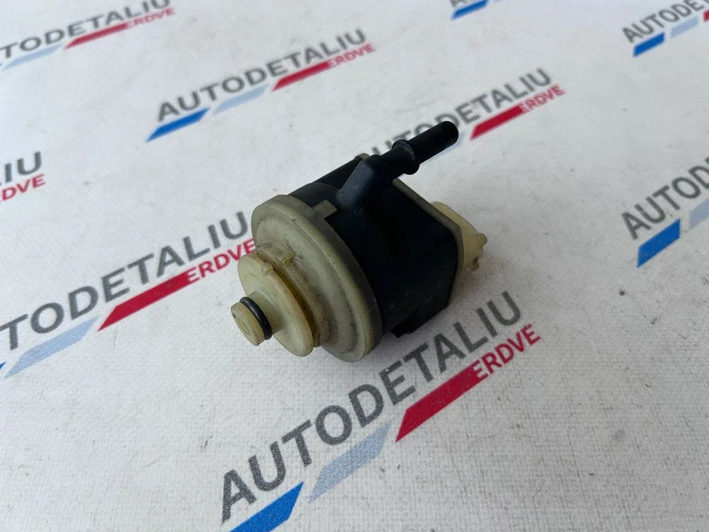 Kütusefiltri soojendi – BMW 1-seeria F20 F21 (2011-2019)