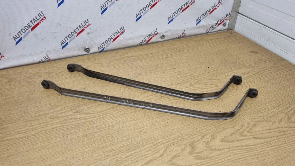 Degvielas tvertnes stiprinājums (-i) – BMW 3. sērija E90 E91 (2005-2012)