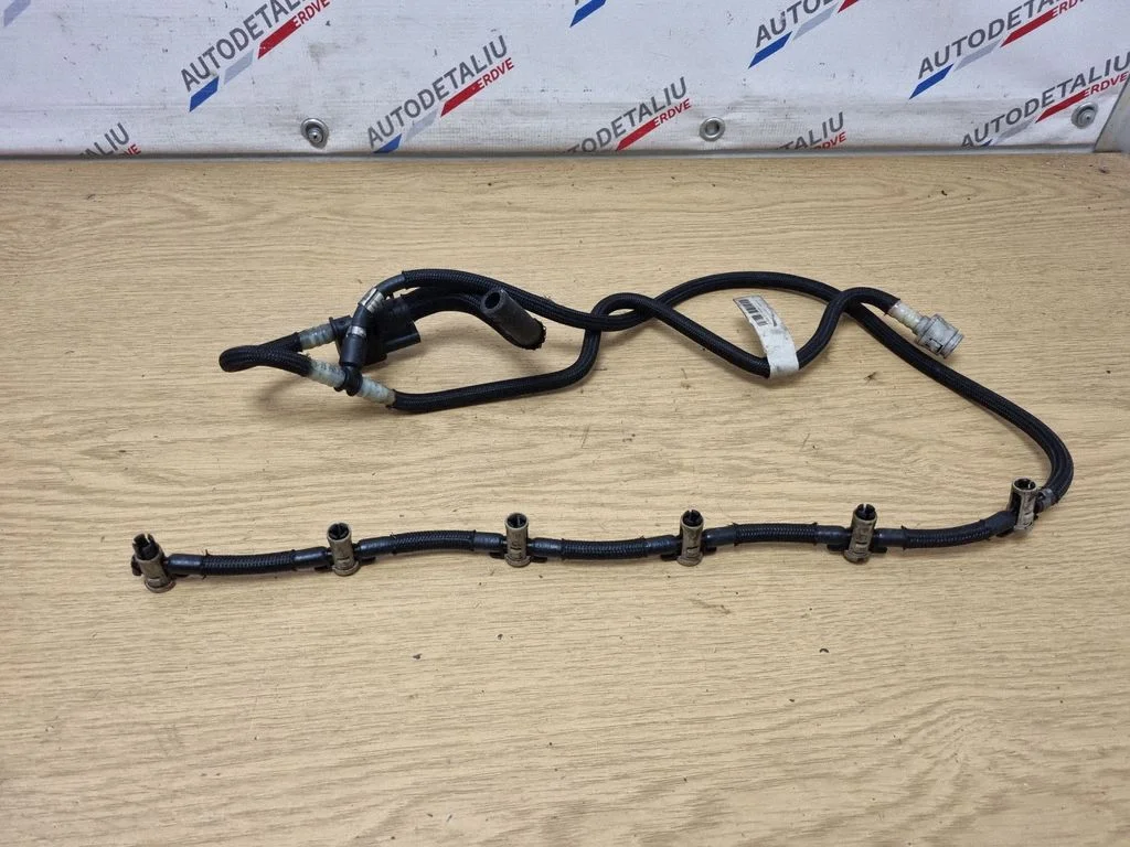 Fuel main line pipe 7802243